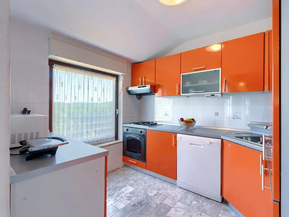 Apartment Ana-2 By Interhome Jehnici